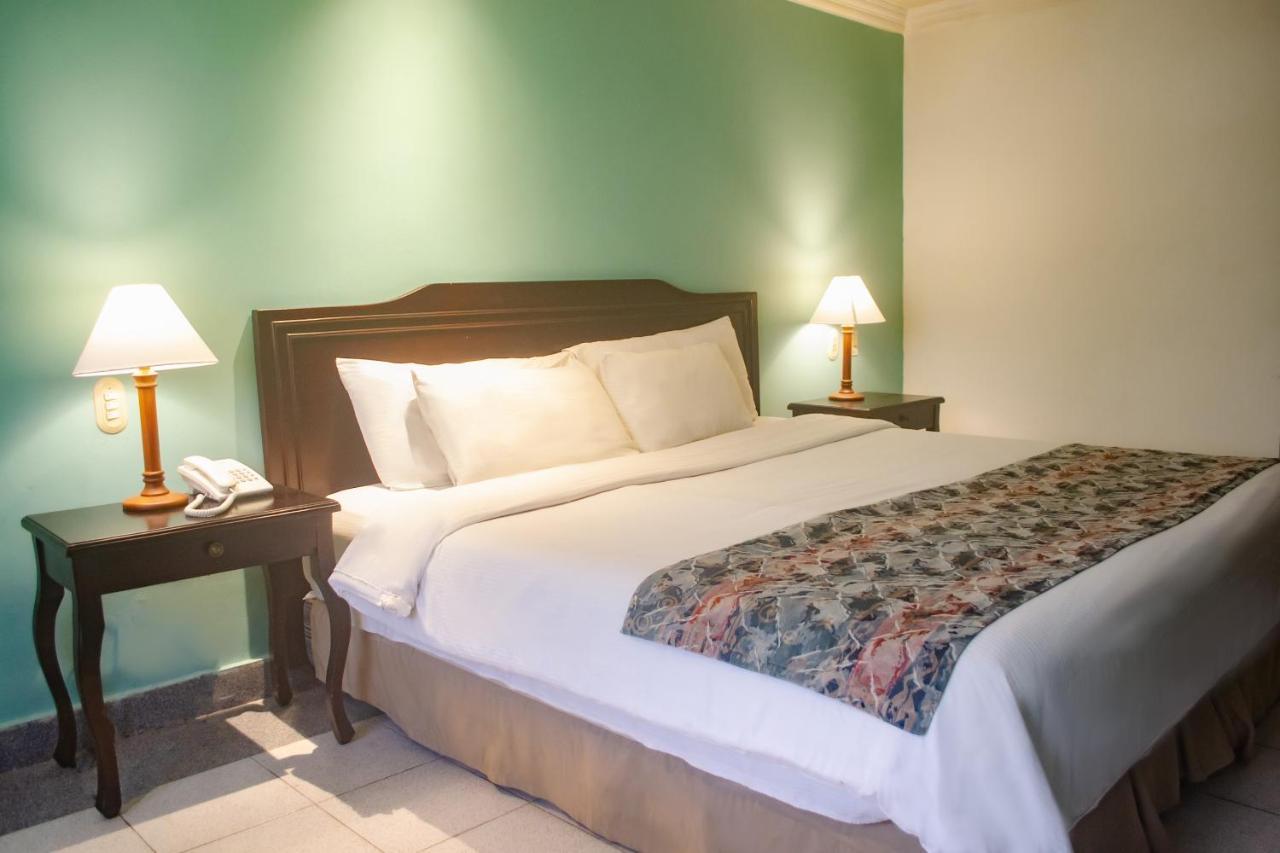 Hotel Faranda Express Puerta Del Sol Barranquilla, A Member Of Radisson Individuals Barranquilla  Ngoại thất bức ảnh