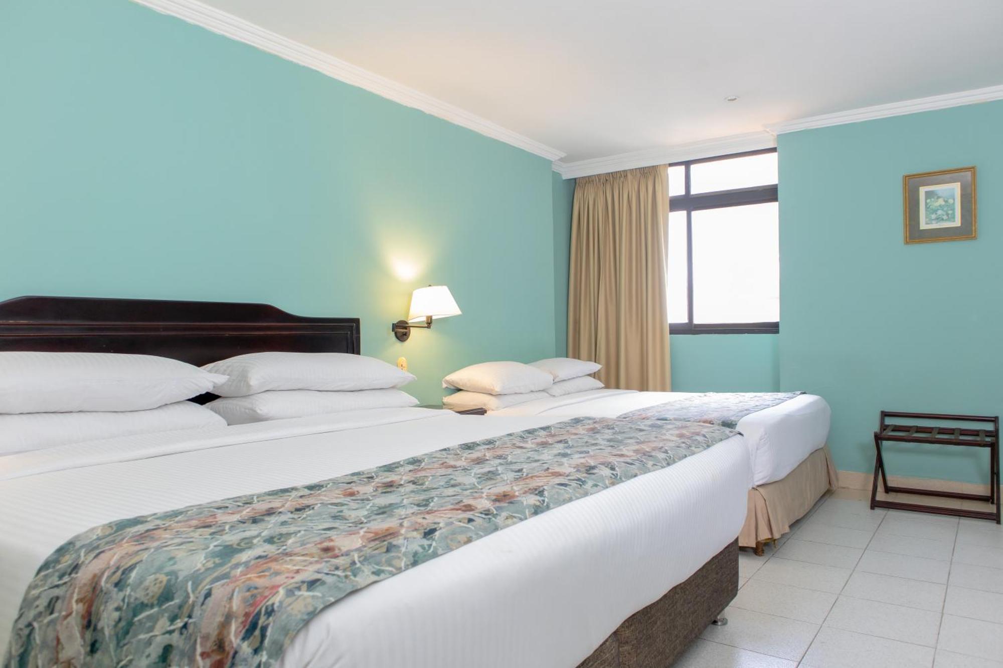 Hotel Faranda Express Puerta Del Sol Barranquilla, A Member Of Radisson Individuals Barranquilla  Ngoại thất bức ảnh