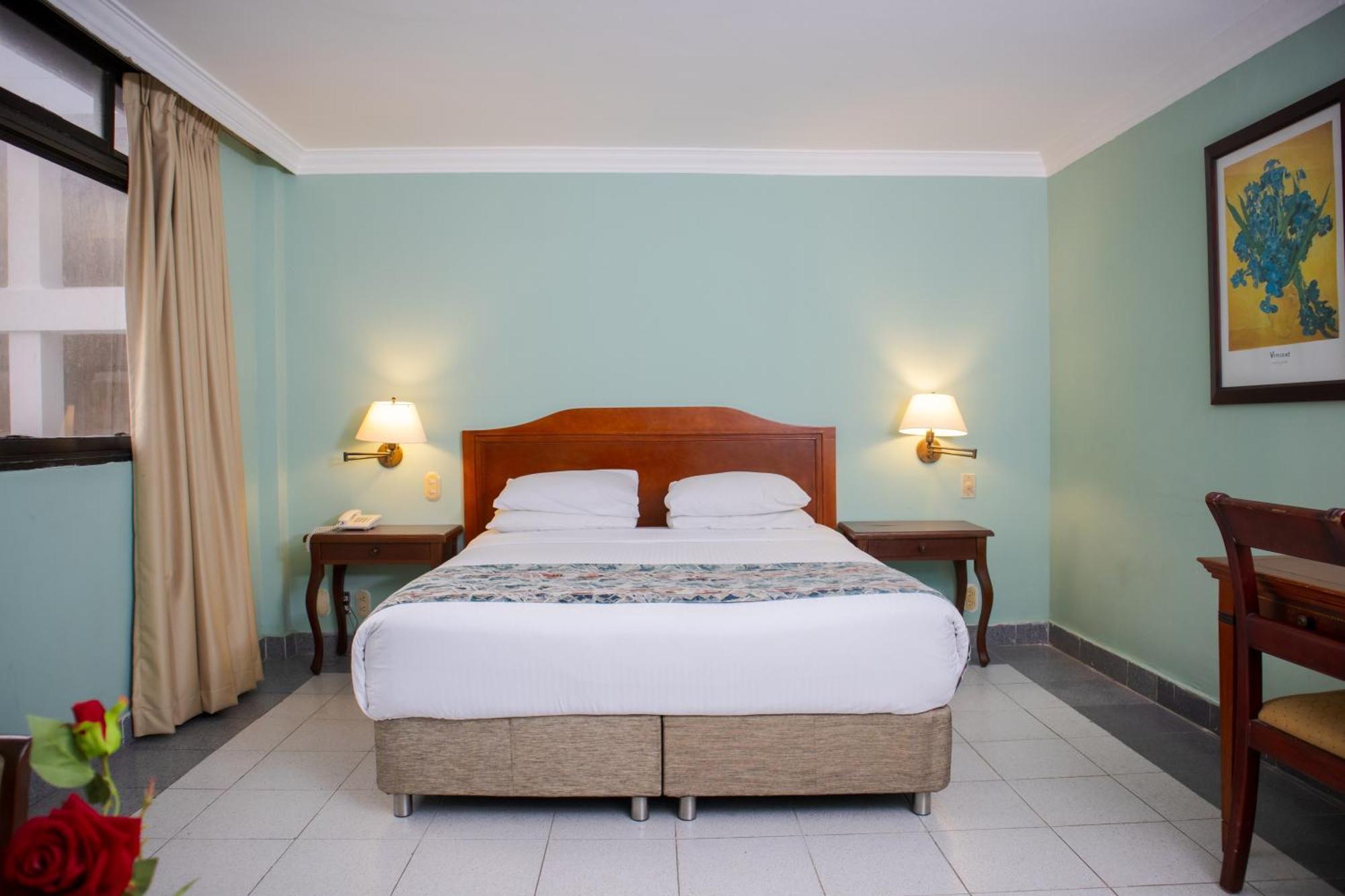 Hotel Faranda Express Puerta Del Sol Barranquilla, A Member Of Radisson Individuals Barranquilla  Ngoại thất bức ảnh