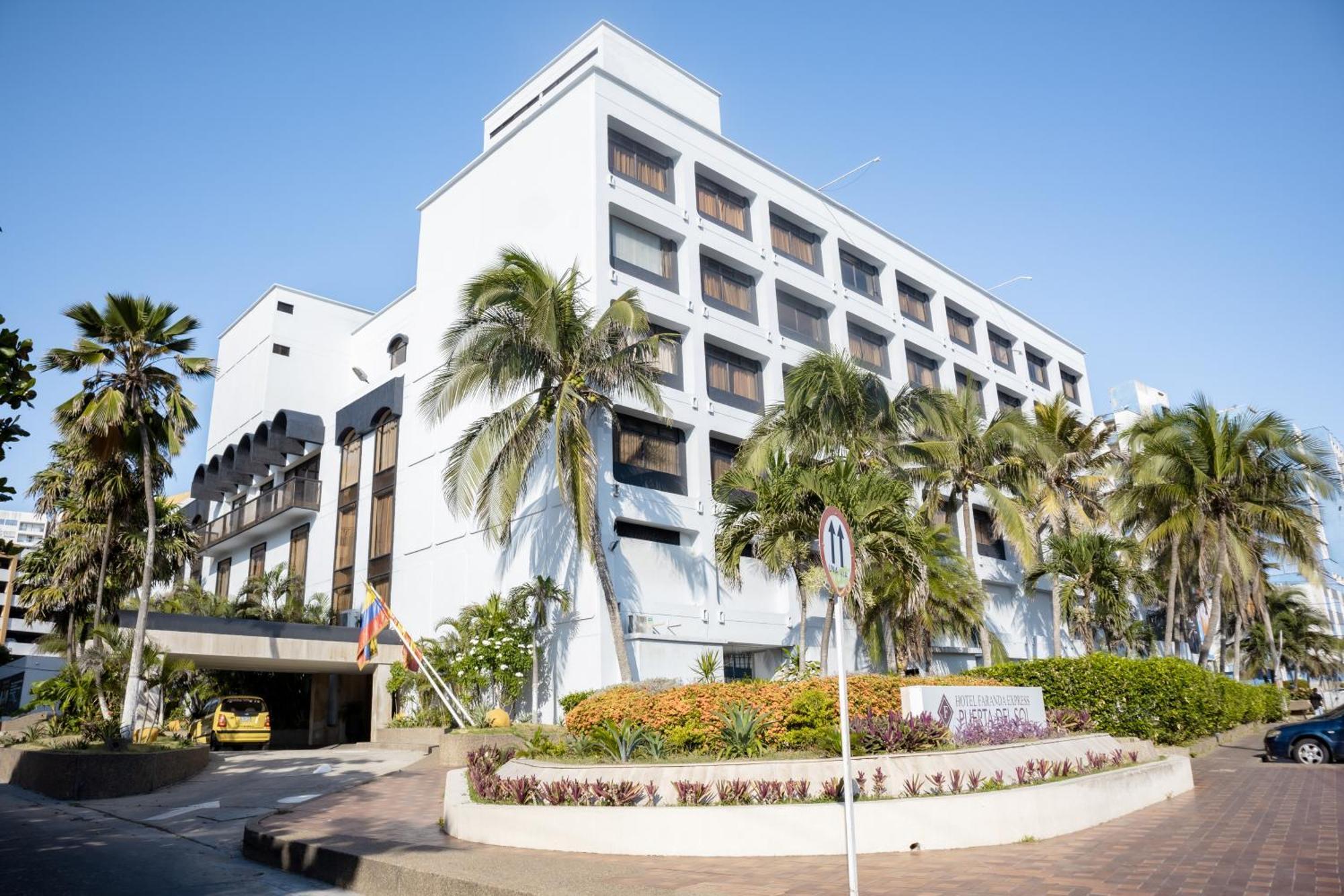 Hotel Faranda Express Puerta Del Sol Barranquilla, A Member Of Radisson Individuals Barranquilla  Ngoại thất bức ảnh