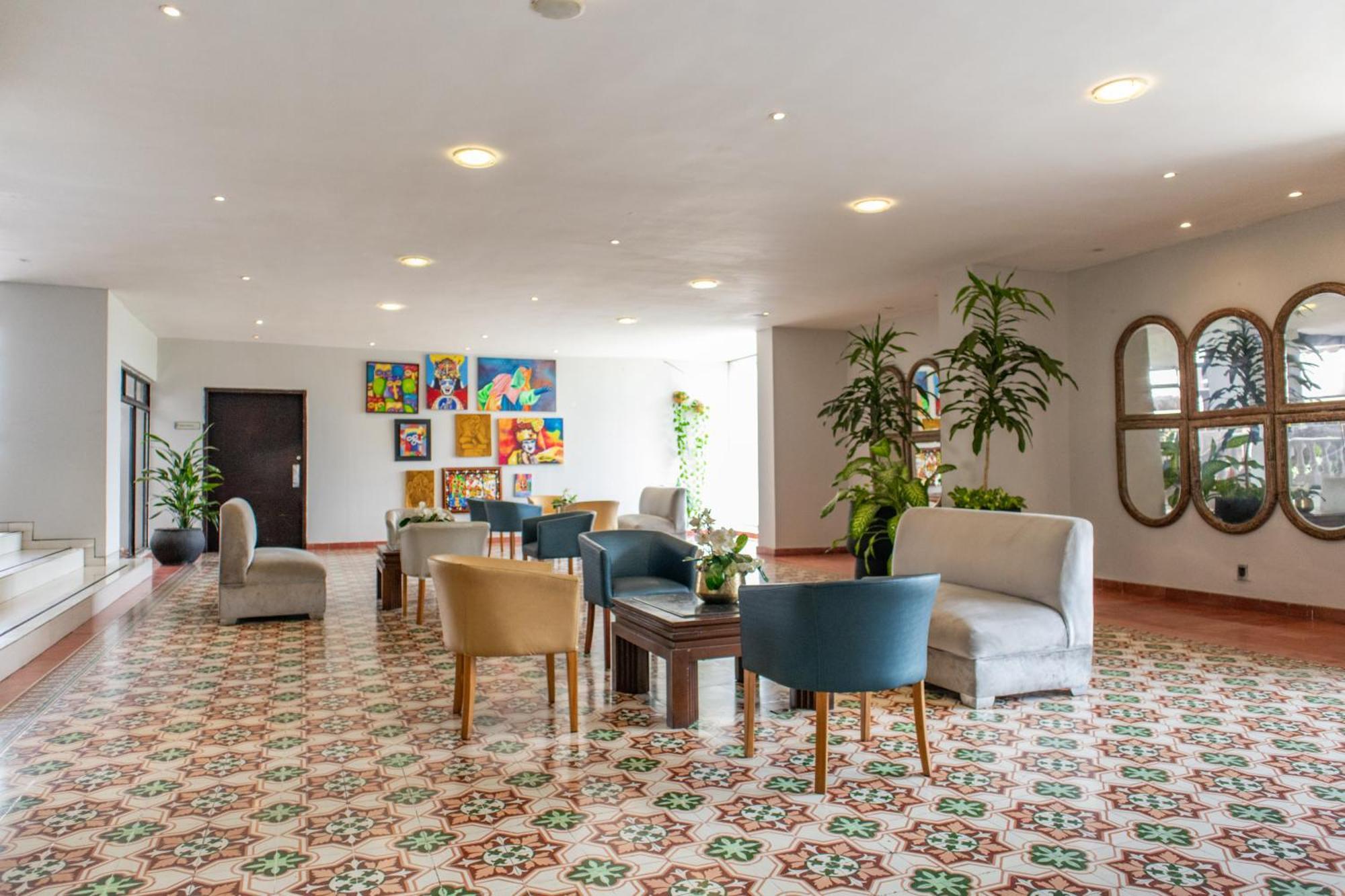 Hotel Faranda Express Puerta Del Sol Barranquilla, A Member Of Radisson Individuals Barranquilla  Ngoại thất bức ảnh