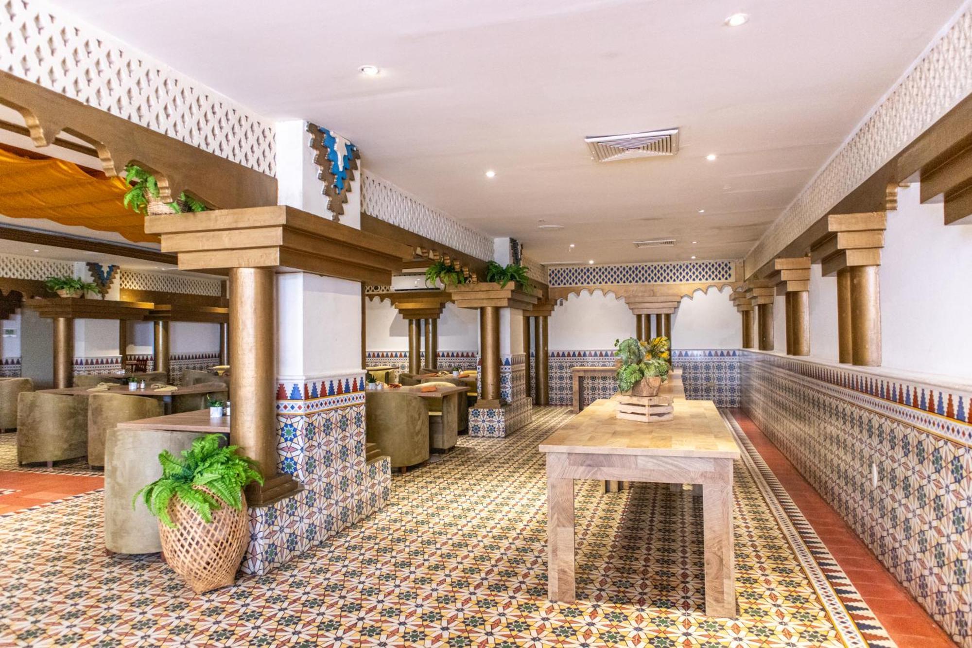 Hotel Faranda Express Puerta Del Sol Barranquilla, A Member Of Radisson Individuals Barranquilla  Ngoại thất bức ảnh