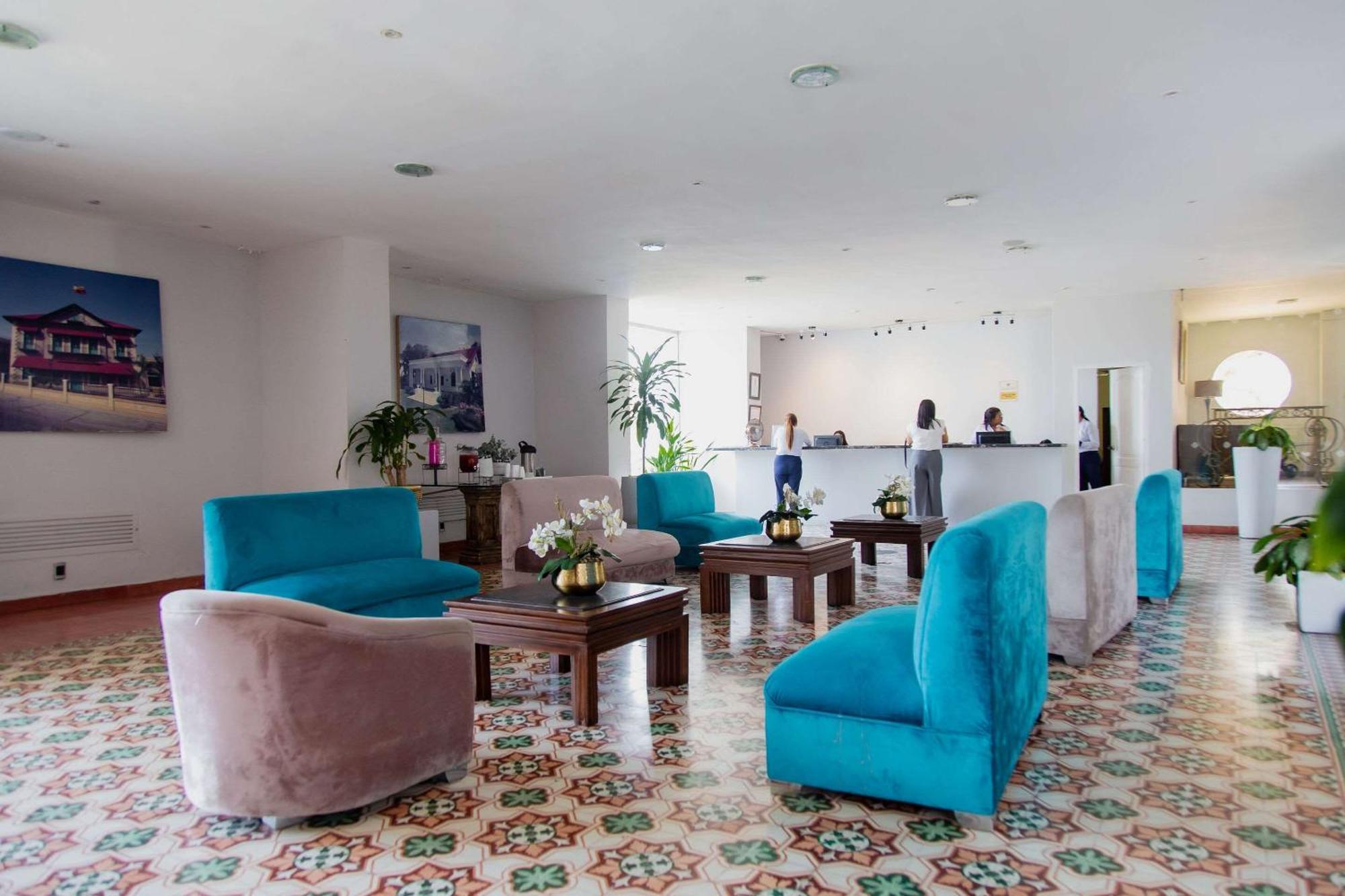 Hotel Faranda Express Puerta Del Sol Barranquilla, A Member Of Radisson Individuals Barranquilla  Ngoại thất bức ảnh